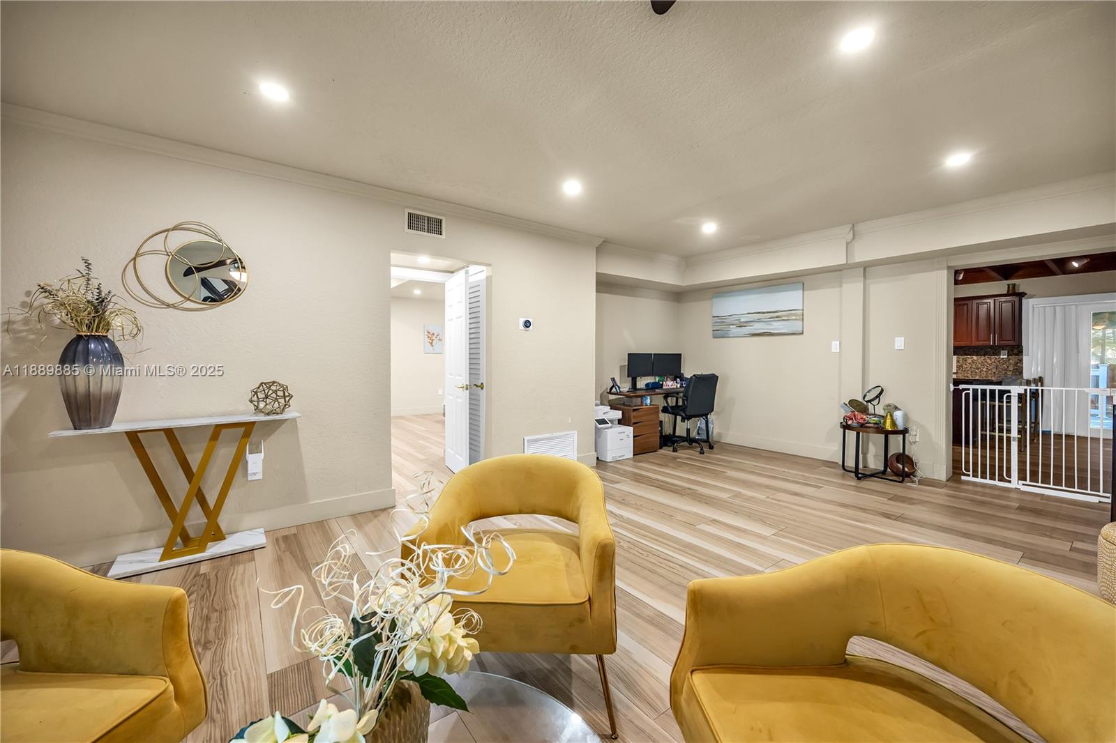 R J CLARK MANOR - Residential