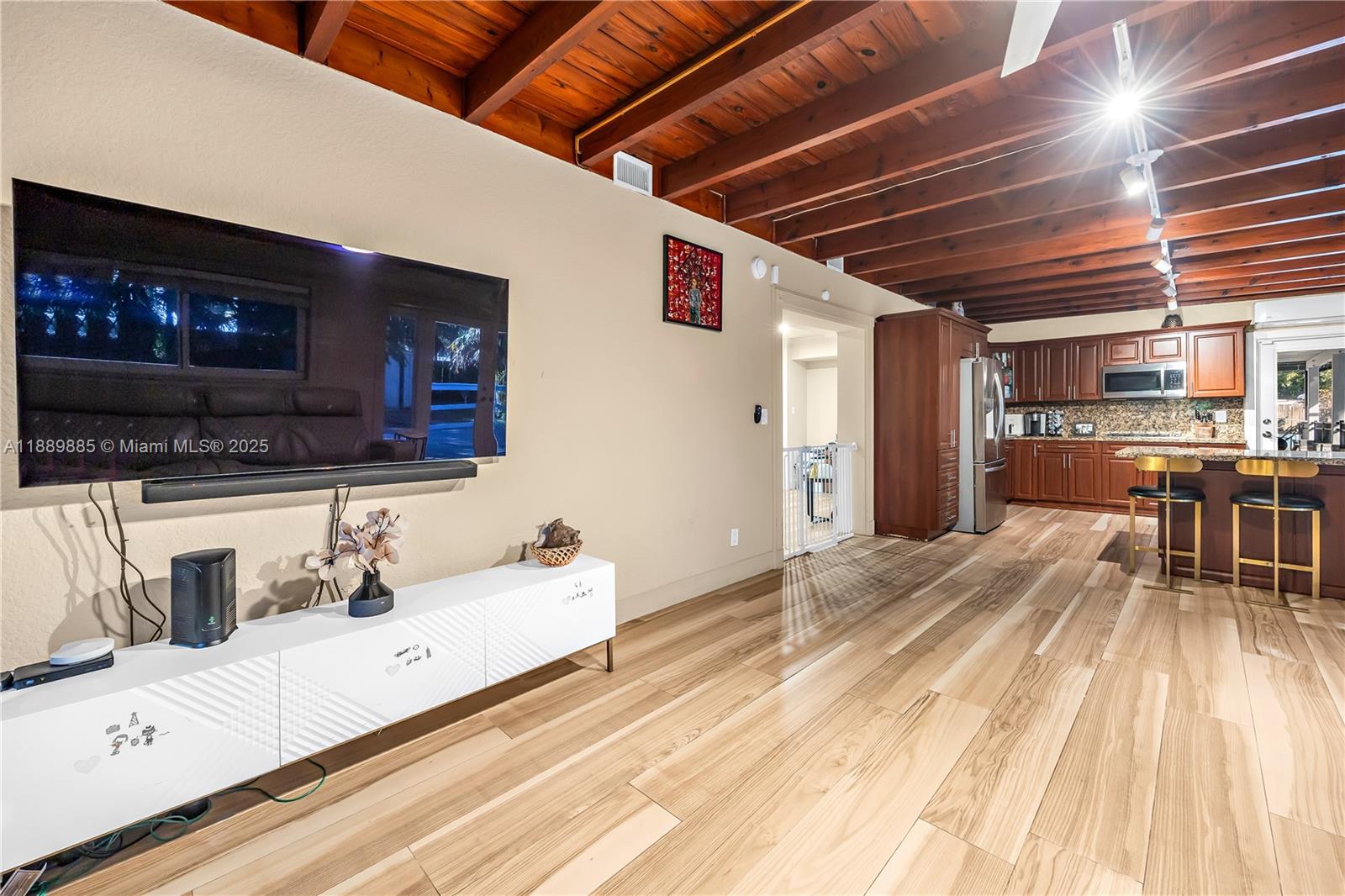 R J CLARK MANOR - Residential