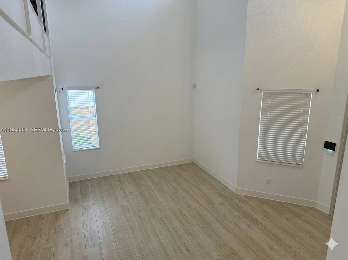 CRESTVIEW LAKES - Residential