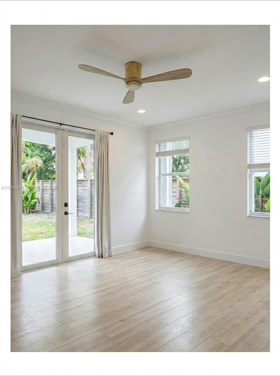 CRESTVIEW LAKES - Residential