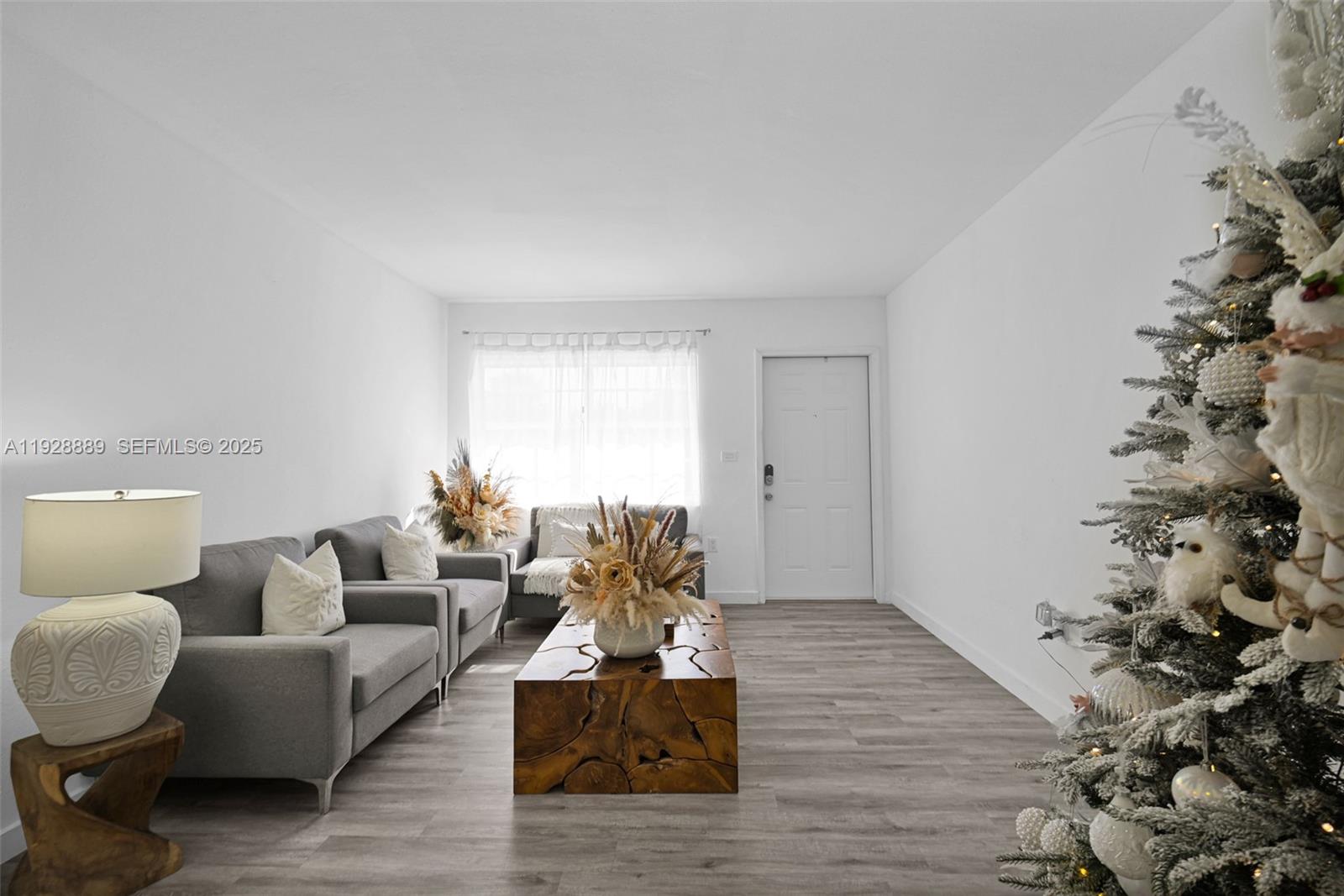 GABLES MANOR SUB - Residential Income