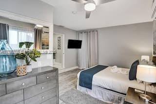 SUNSET TRAILS NO 5 - Residential Lease