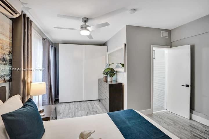 SUNSET TRAILS NO 5 - Residential Lease
