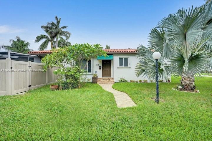 SUNSET TRAILS NO 5 - Residential Lease