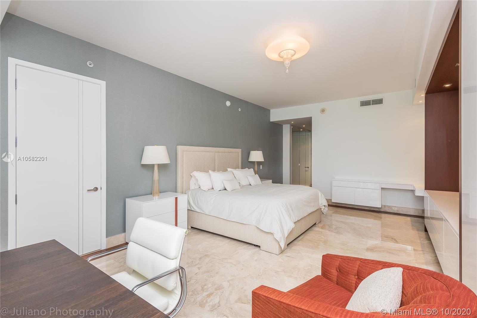 St Regis - Residential