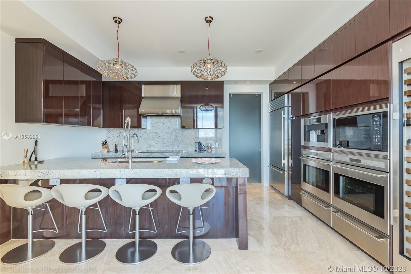 St Regis - Residential