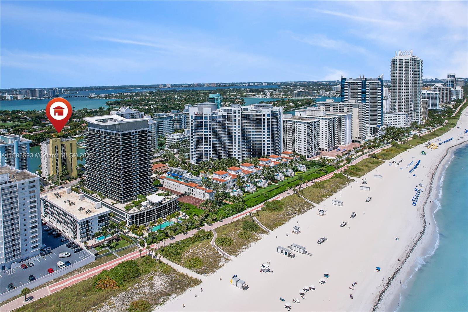 LA RIVE GAUCHE CONDO - Residential