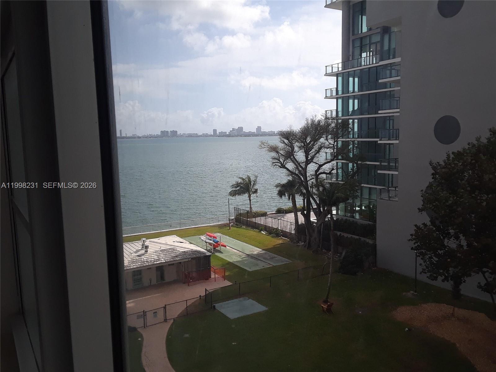 BAY PARK TOWERS CONDO - Residential Lease