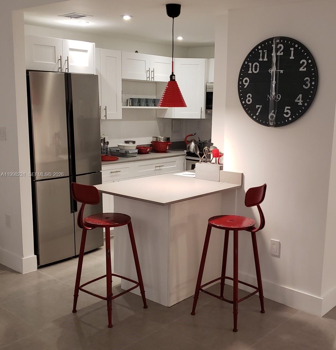 BAY PARK TOWERS CONDO - Residential Lease