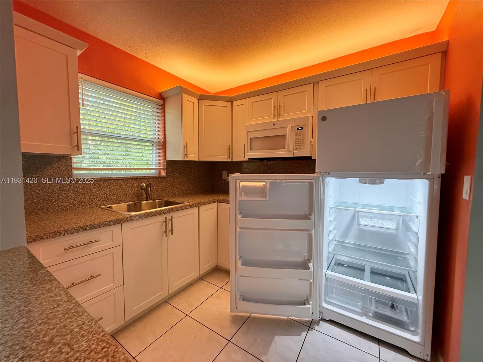 CRYSTAL COURT MANOR NO 5 - Residential