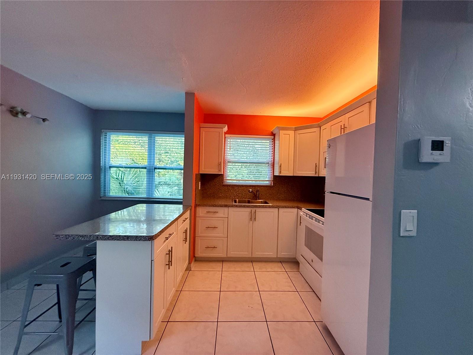 CRYSTAL COURT MANOR NO 5 - Residential