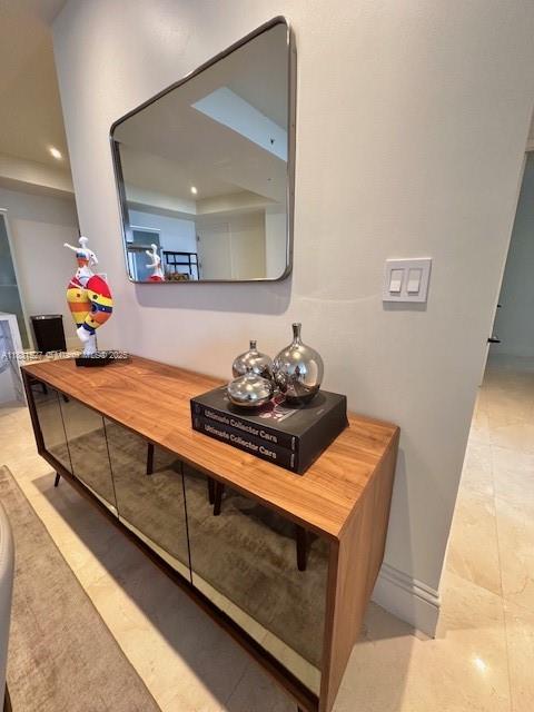 18201 Collins Ave 4004