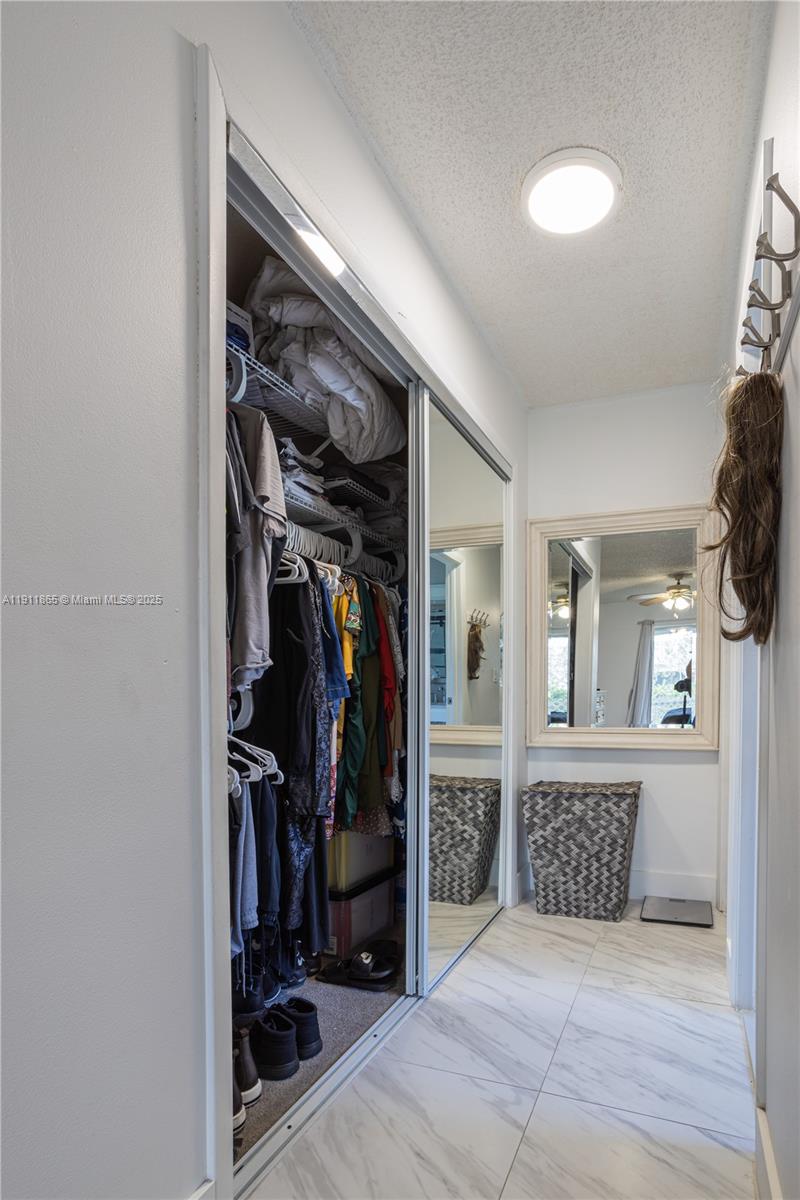 ORIOLE MARGATE SEC 6 - Residential