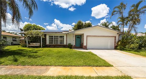 7940 NW 9th St Margate FL 33063