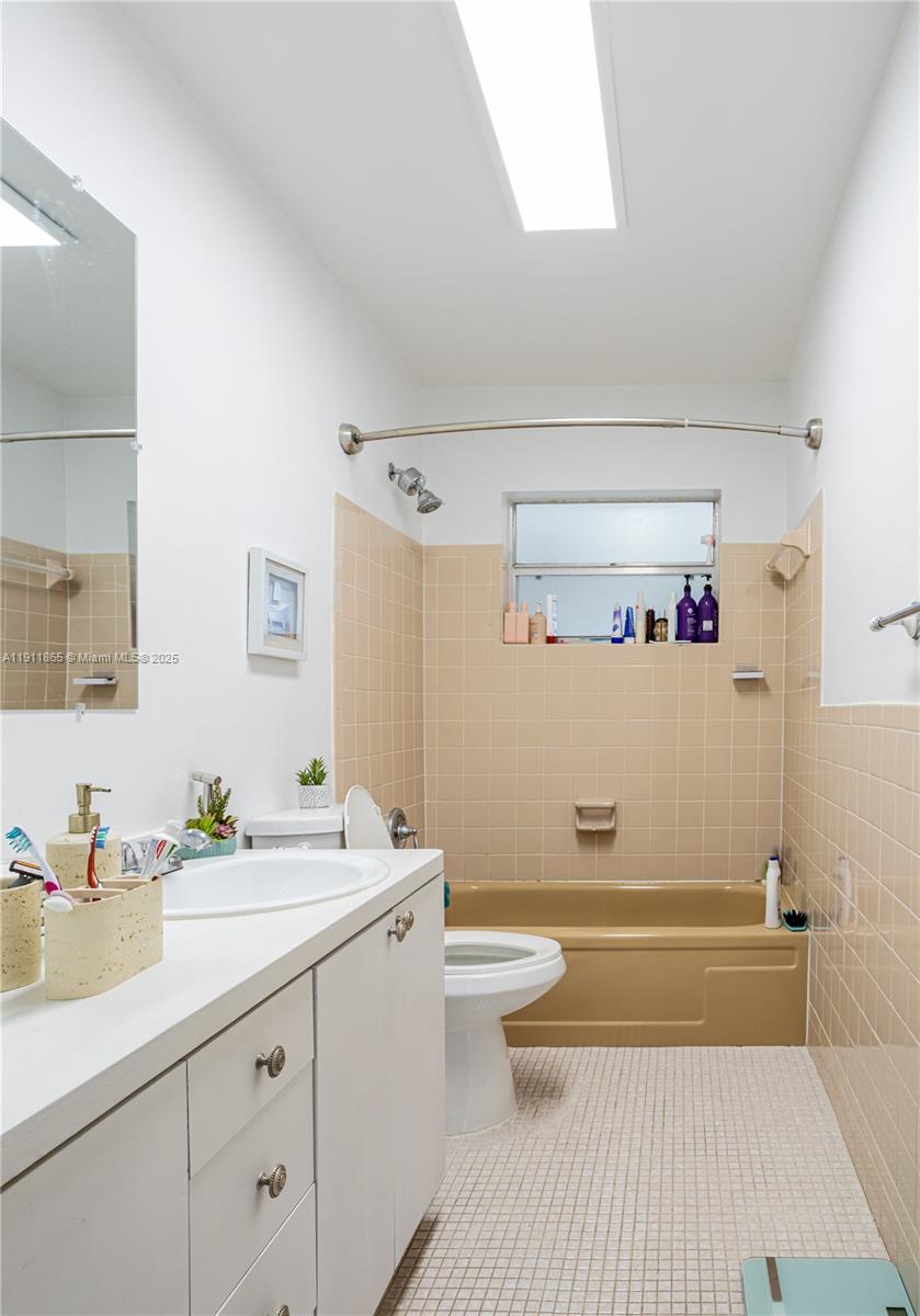 ORIOLE MARGATE SEC 6 - Residential