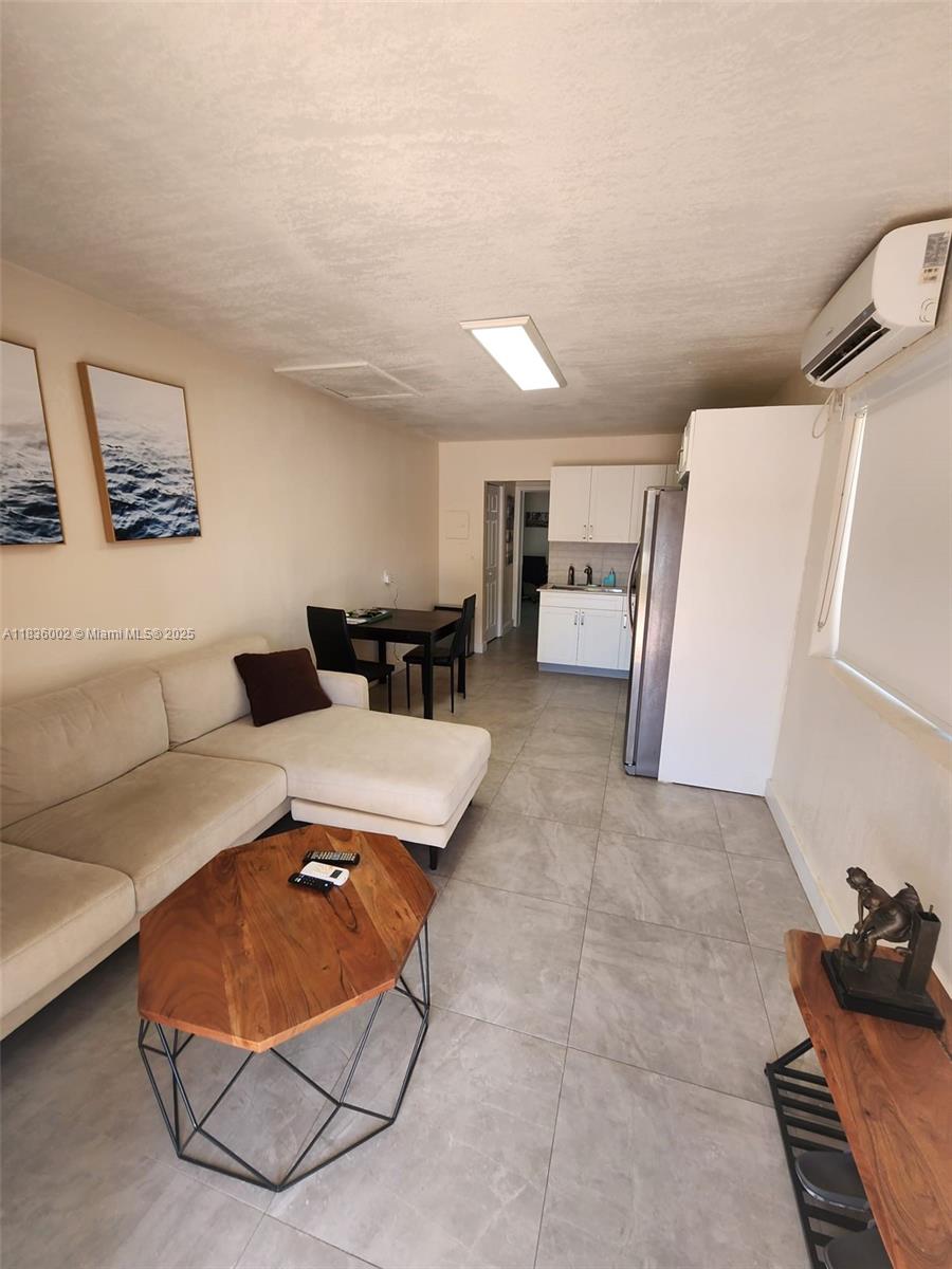 Beautifully furnished 1-bedroom, 1-bathroom apartment available for rent—perfect for comfortable, hassle-free living. This charming unit comes fully furnished and offers access to a sparkling pool and convenient on-site laundry facilities. Ideally located close to everything—shopping, dining, entertainment, and public transit—making it a great choice for those seeking both comfort and convenience. Just bring your suitcase and settle right in!