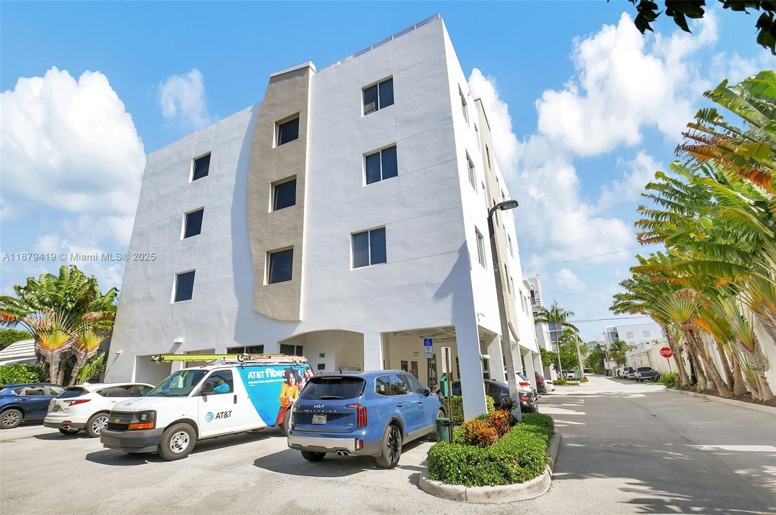 MARK DOWNTOWN CONDO - Residential Lease