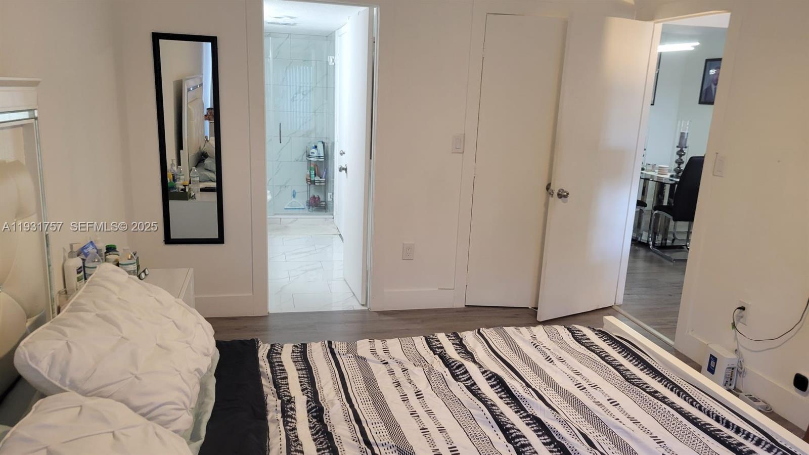 MANORS OF INVERRARY I-4 - Residential Lease