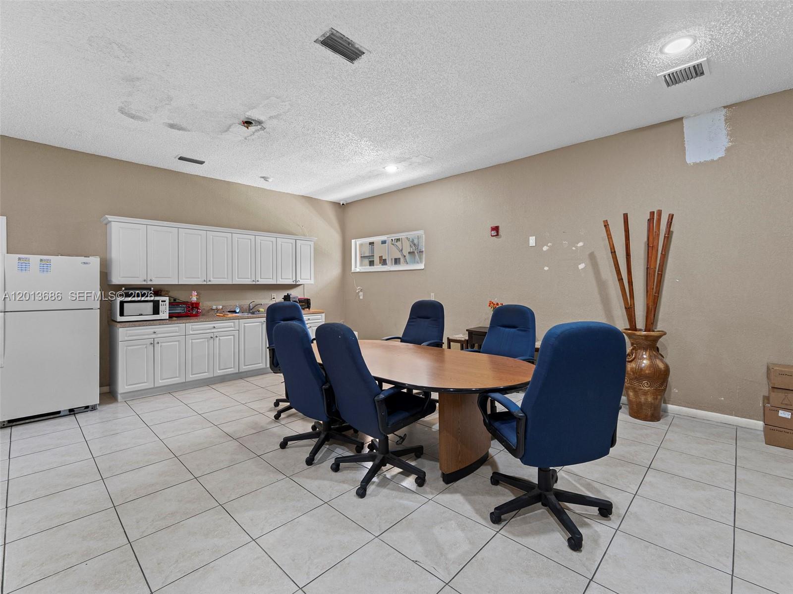 CORAL GATE EAST CONDO - Residential