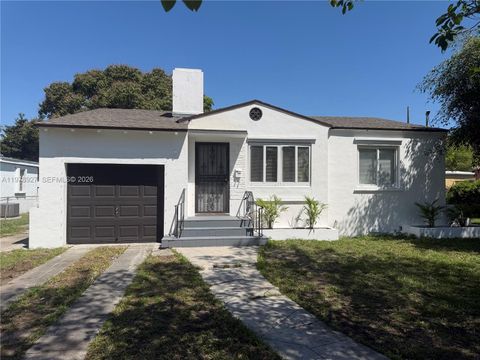 911 NW 45th St Miami FL 33127