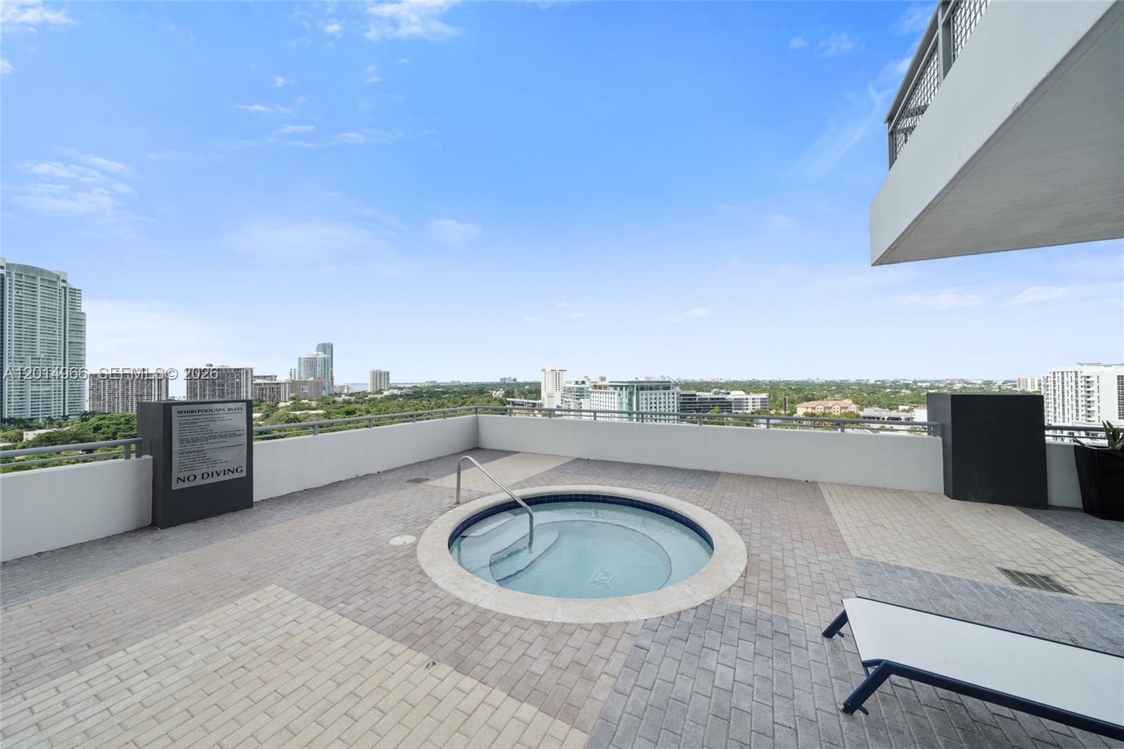 INFINITY AT BRICKELL COND - Residential
