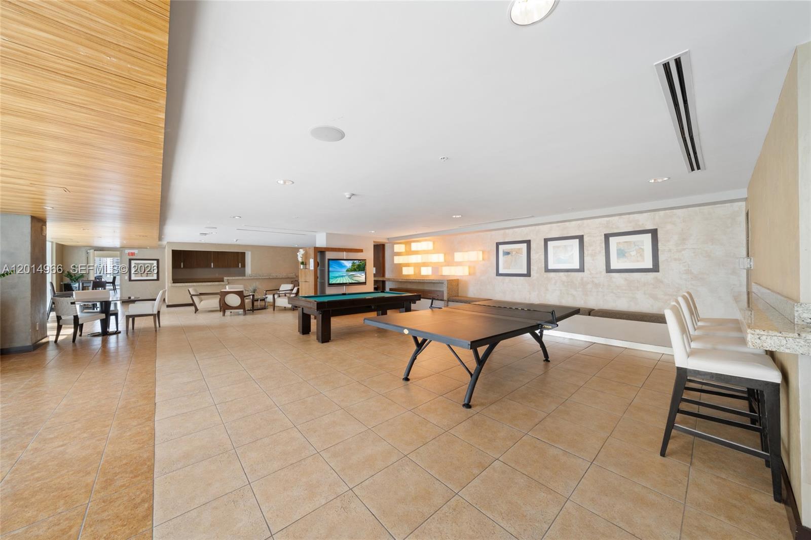 INFINITY AT BRICKELL COND - Residential
