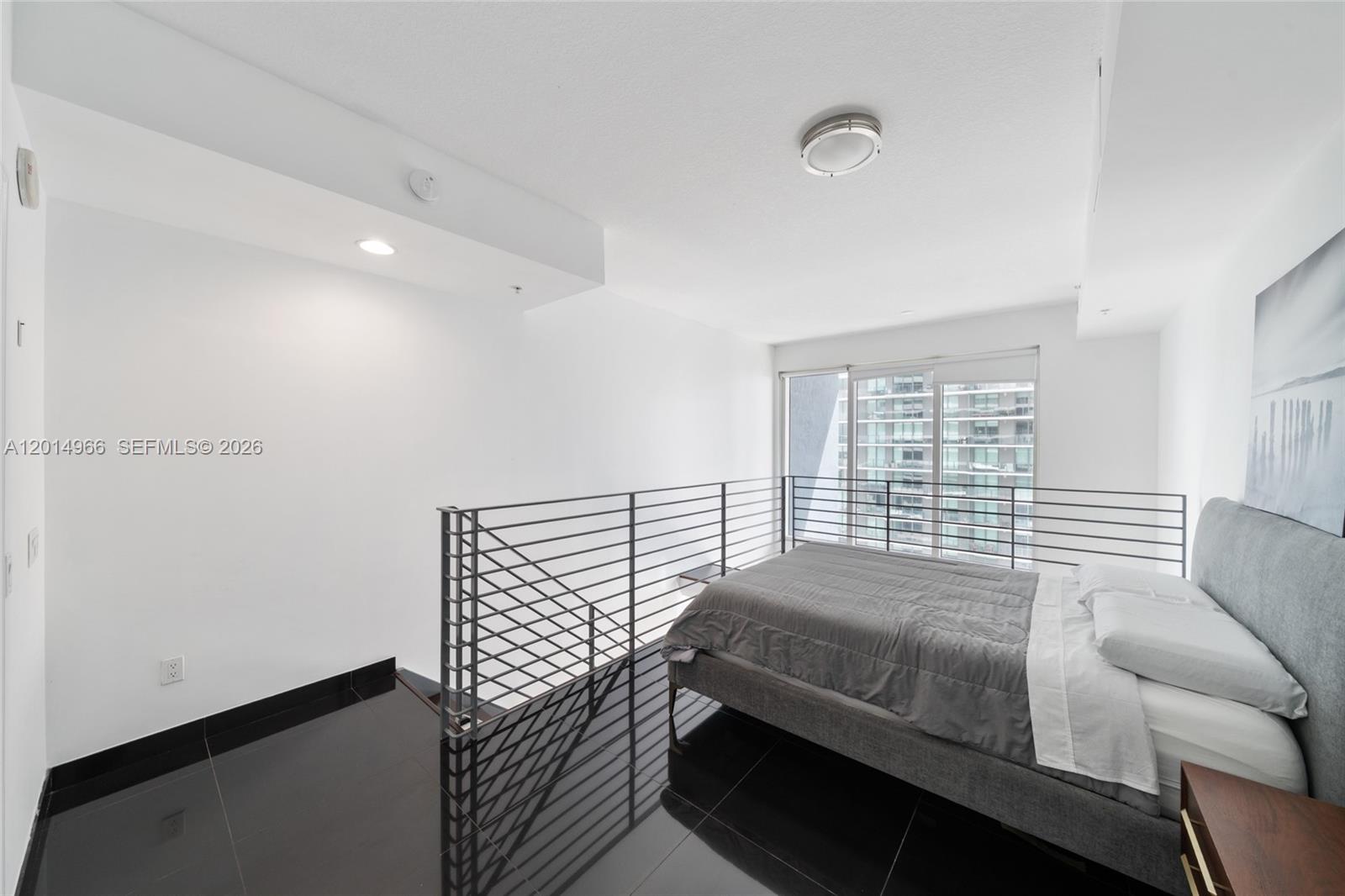 INFINITY AT BRICKELL COND - Residential