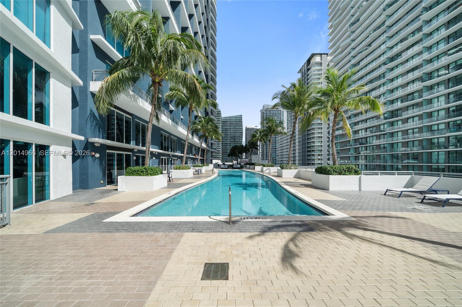 INFINITY AT BRICKELL COND - Residential