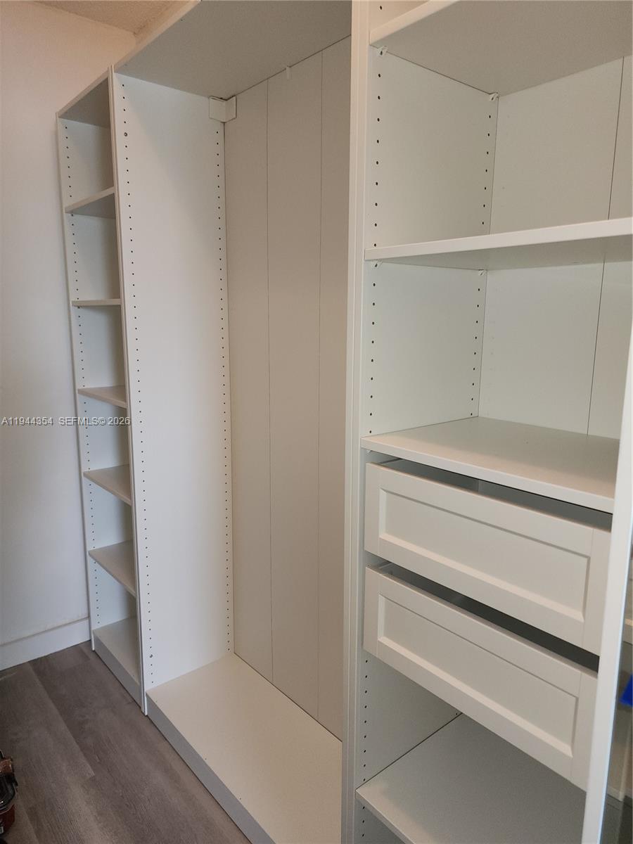 SUNRISE LAKES 17 CONDO - Residential