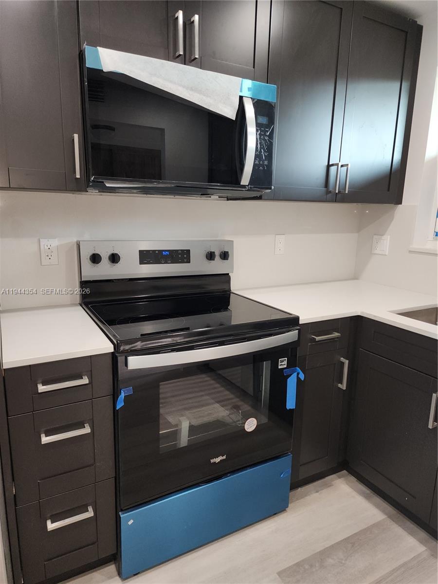 SUNRISE LAKES 17 CONDO - Residential