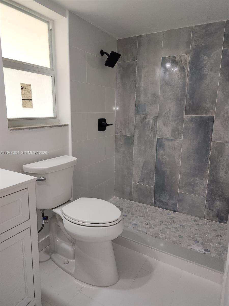 SUNRISE LAKES 17 CONDO - Residential