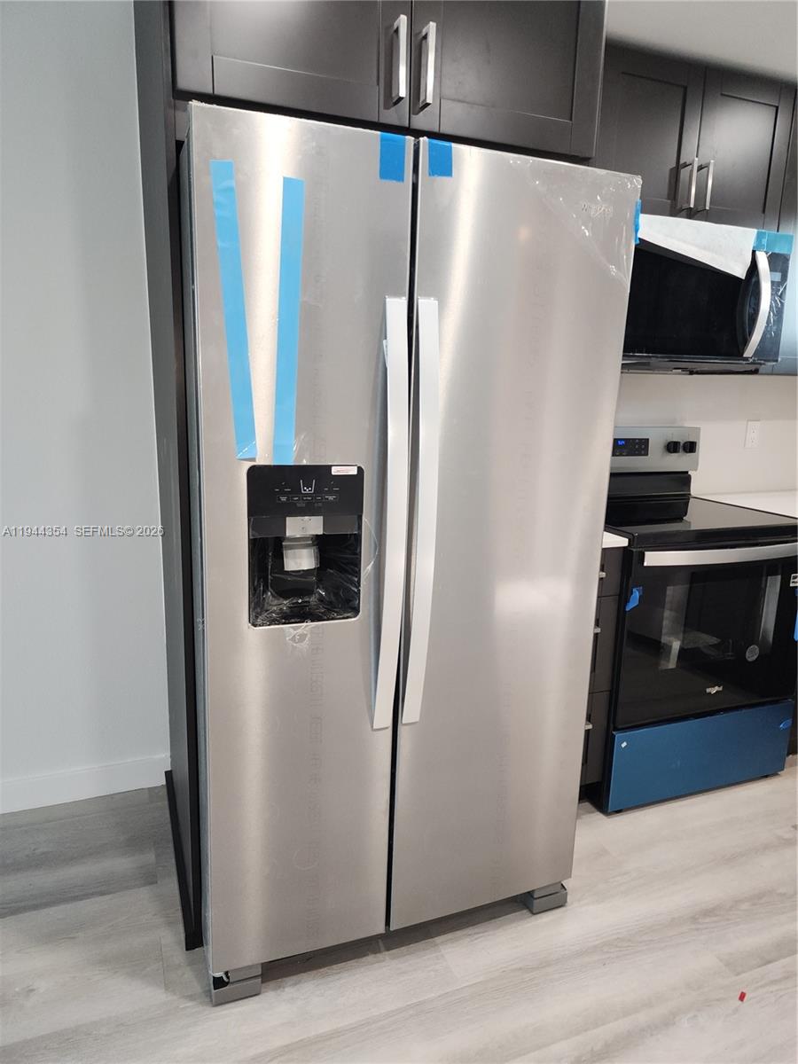 SUNRISE LAKES 17 CONDO - Residential