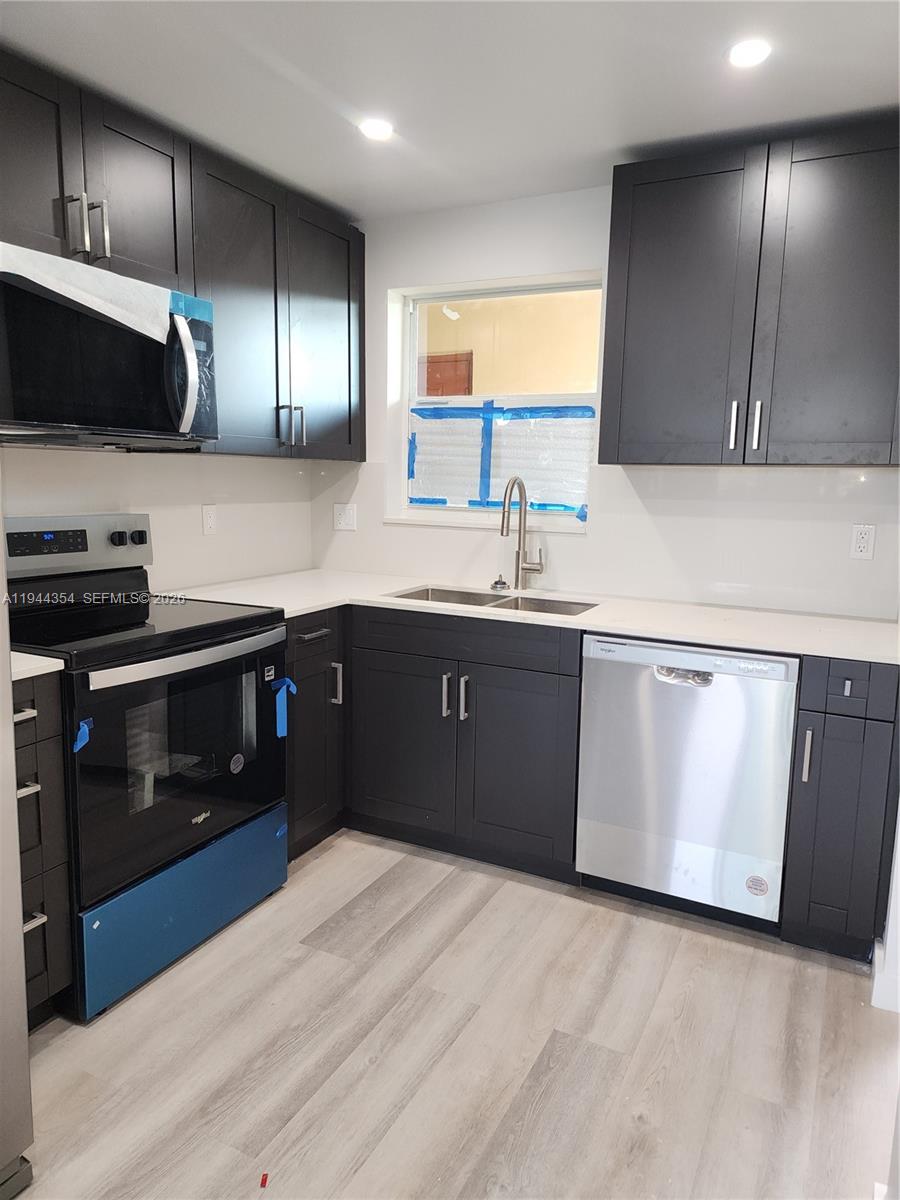 SUNRISE LAKES 17 CONDO - Residential