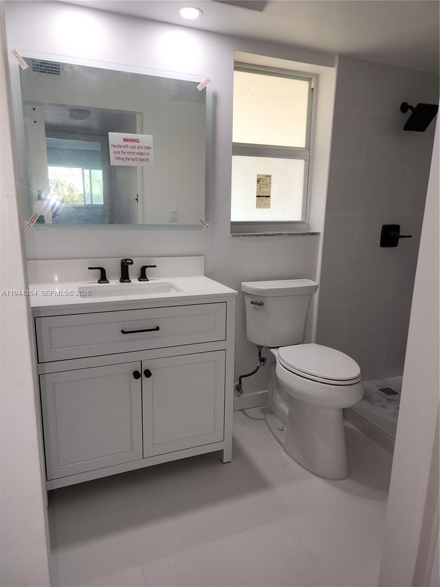 SUNRISE LAKES 17 CONDO - Residential