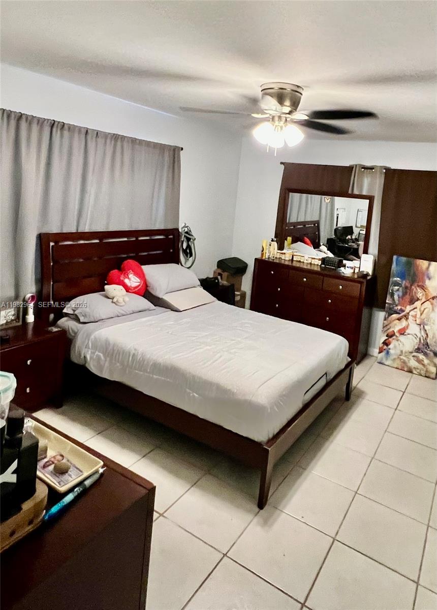 CORAL POINT - Residential Lease