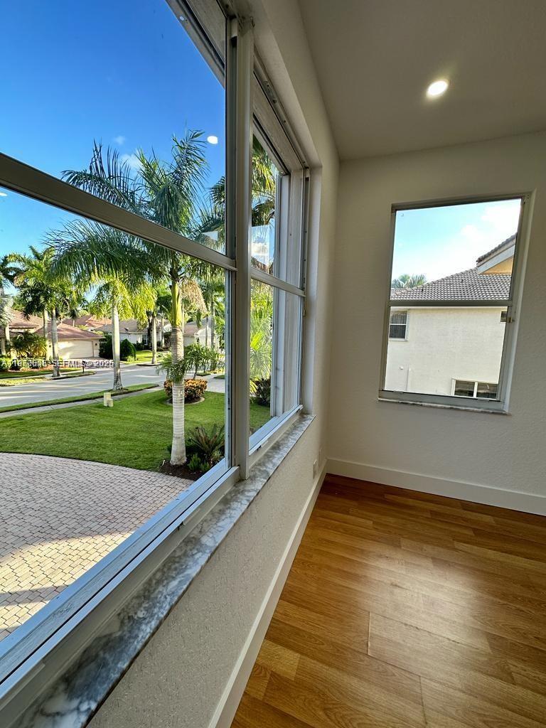 SECTOR 7-PARCEL Q - Residential