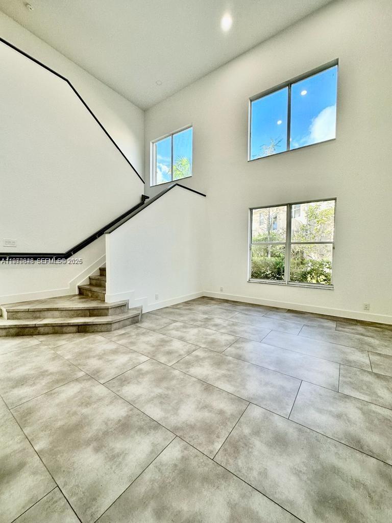 SECTOR 7-PARCEL Q - Residential