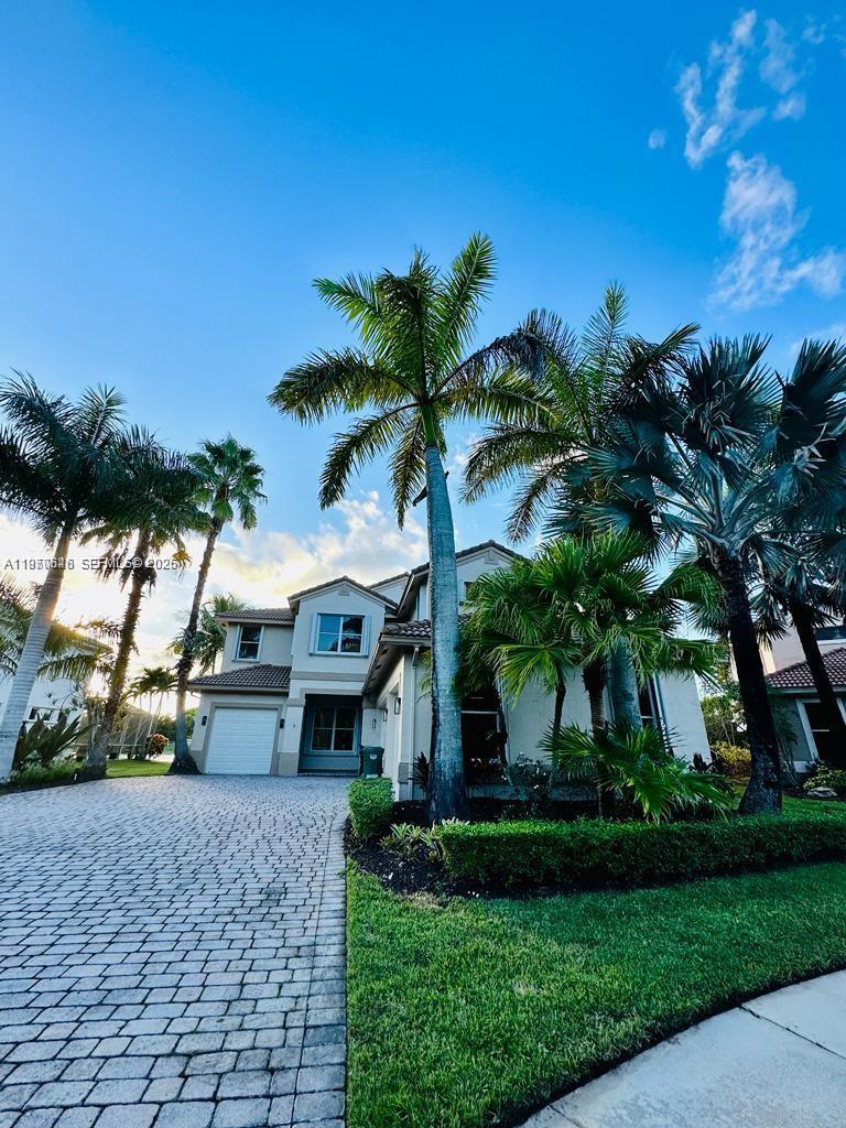 SECTOR 7-PARCEL Q - Residential