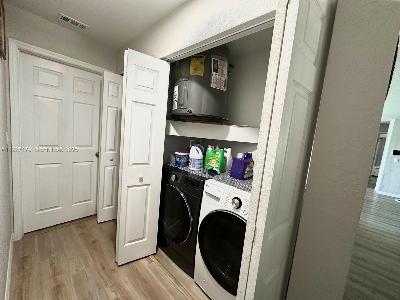 Rolling Hills - Residential