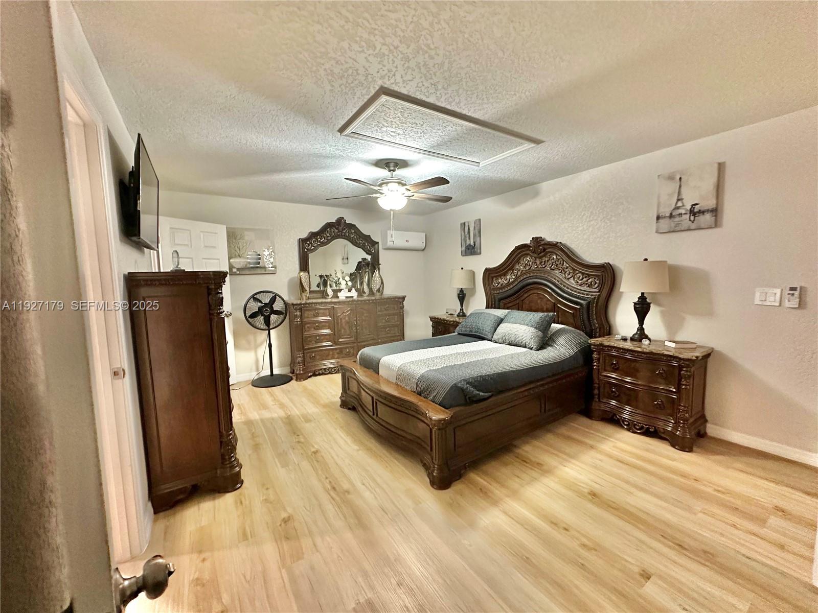 Rolling Hills - Residential