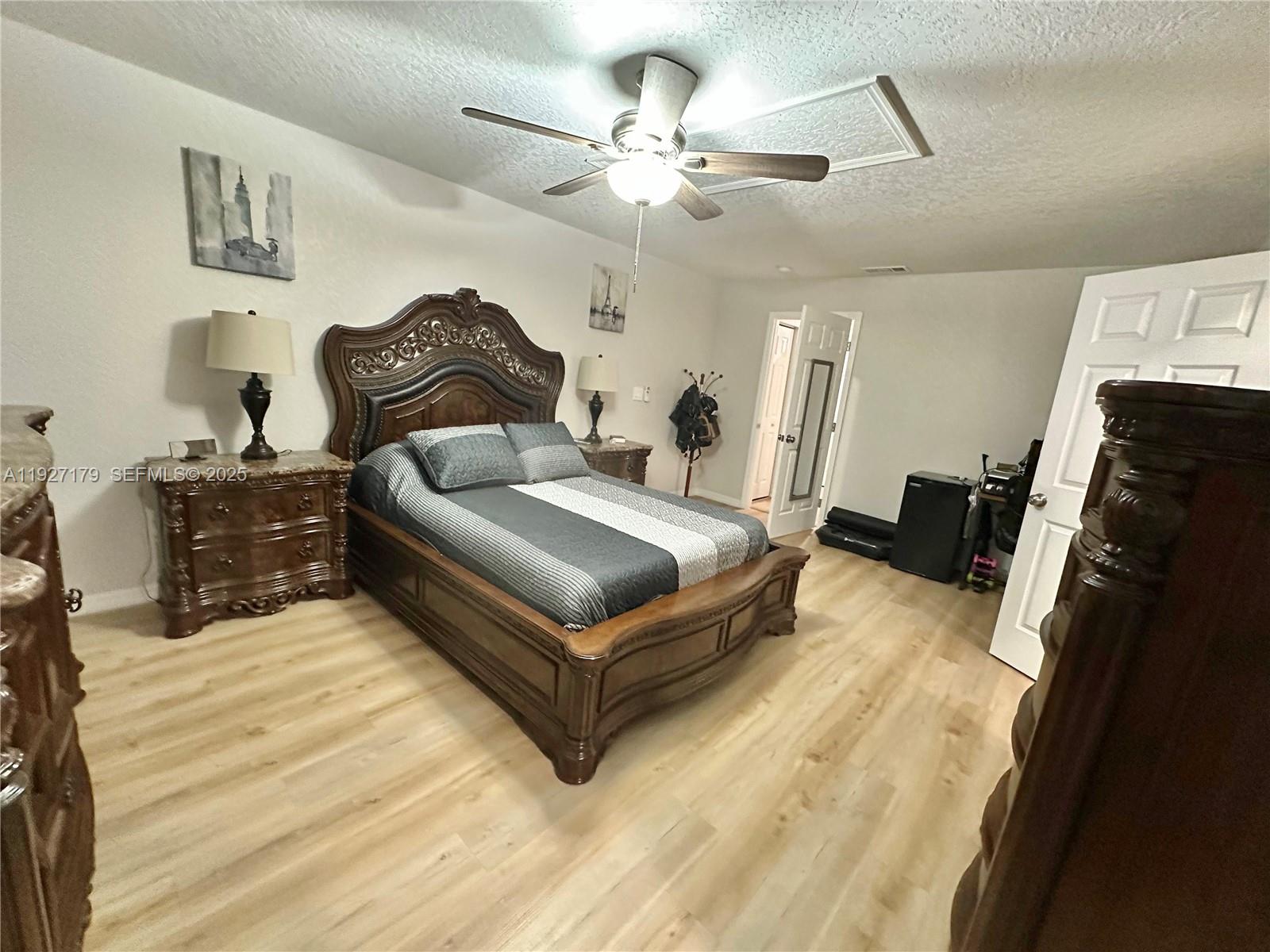 Rolling Hills - Residential