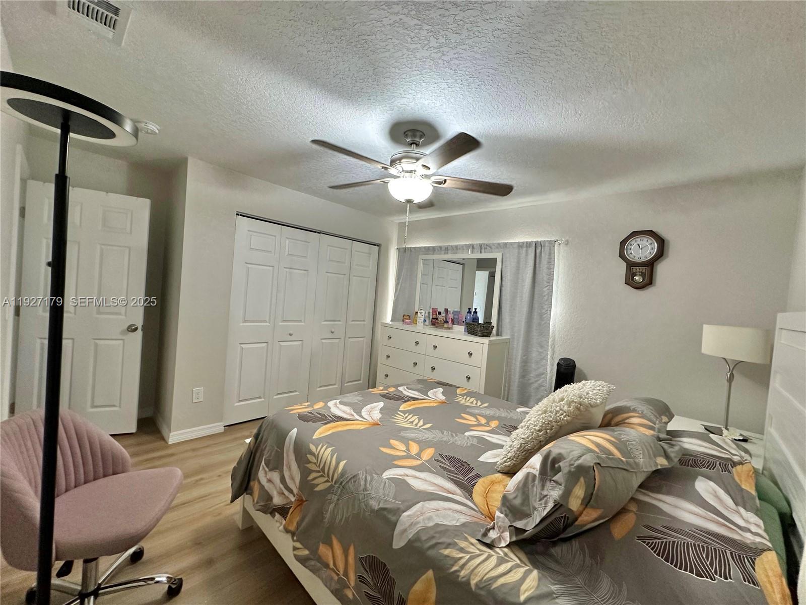 Rolling Hills - Residential