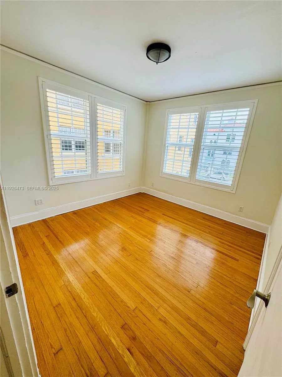 Miami, Florida 33137, United States, 2 Bedrooms Bedrooms, ,1 BathroomBathrooms,Residential,Active,253698