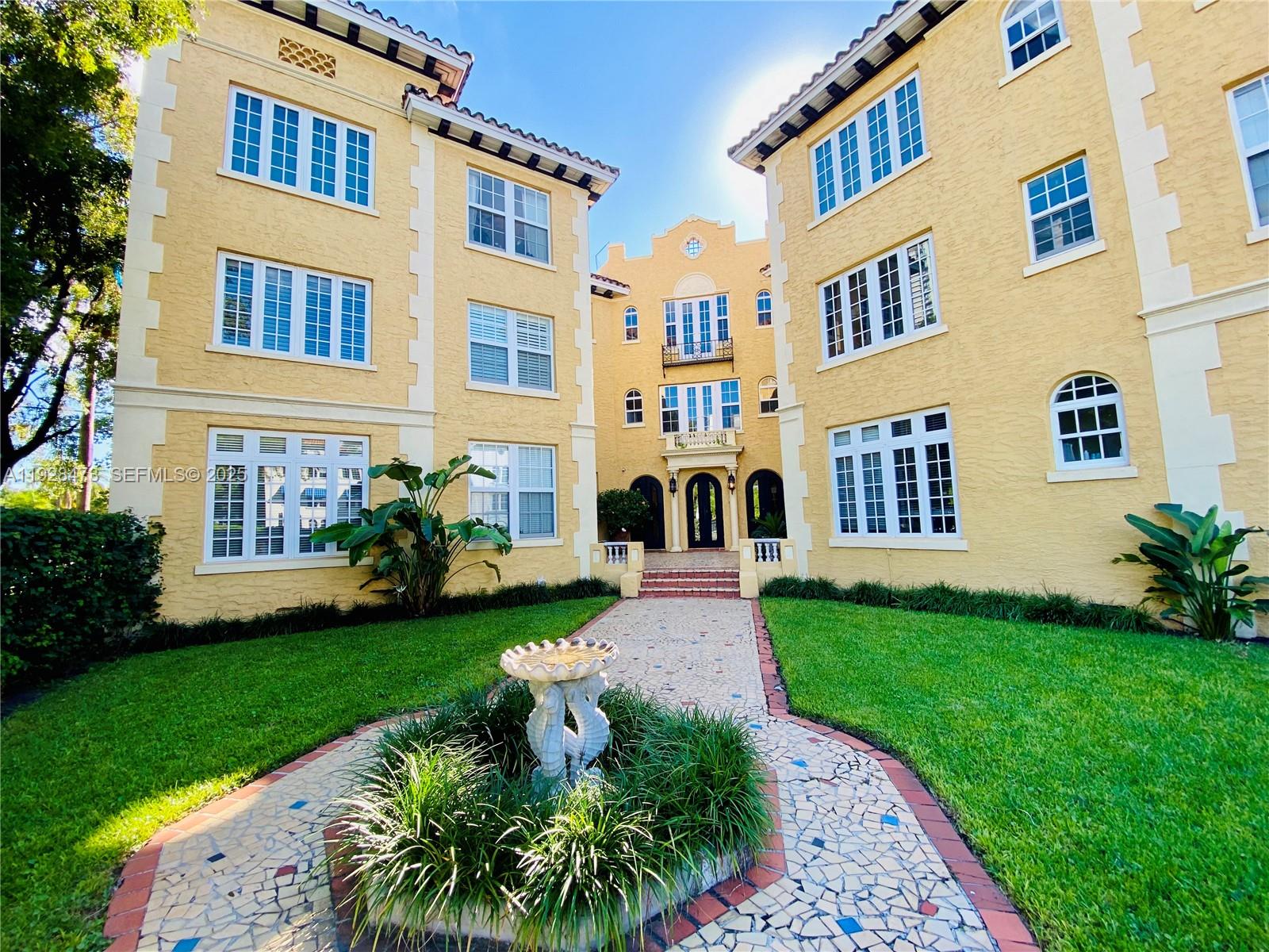 3224 Biscayne Blvd F2