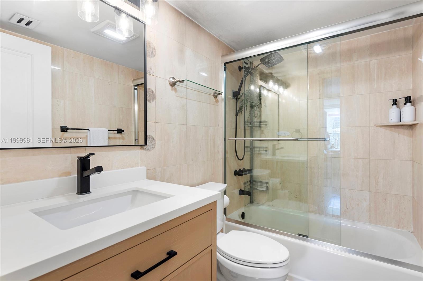 BRICKELL PLACE PHASE II C - Residential Lease