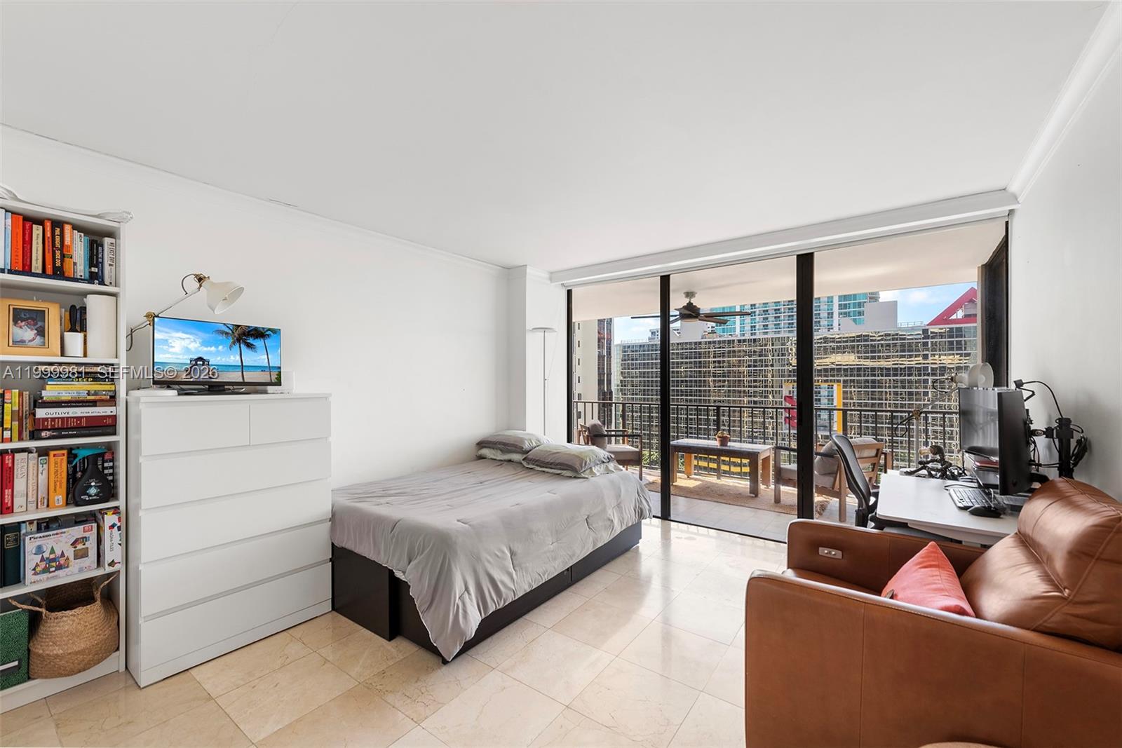 BRICKELL PLACE PHASE II C - Residential Lease