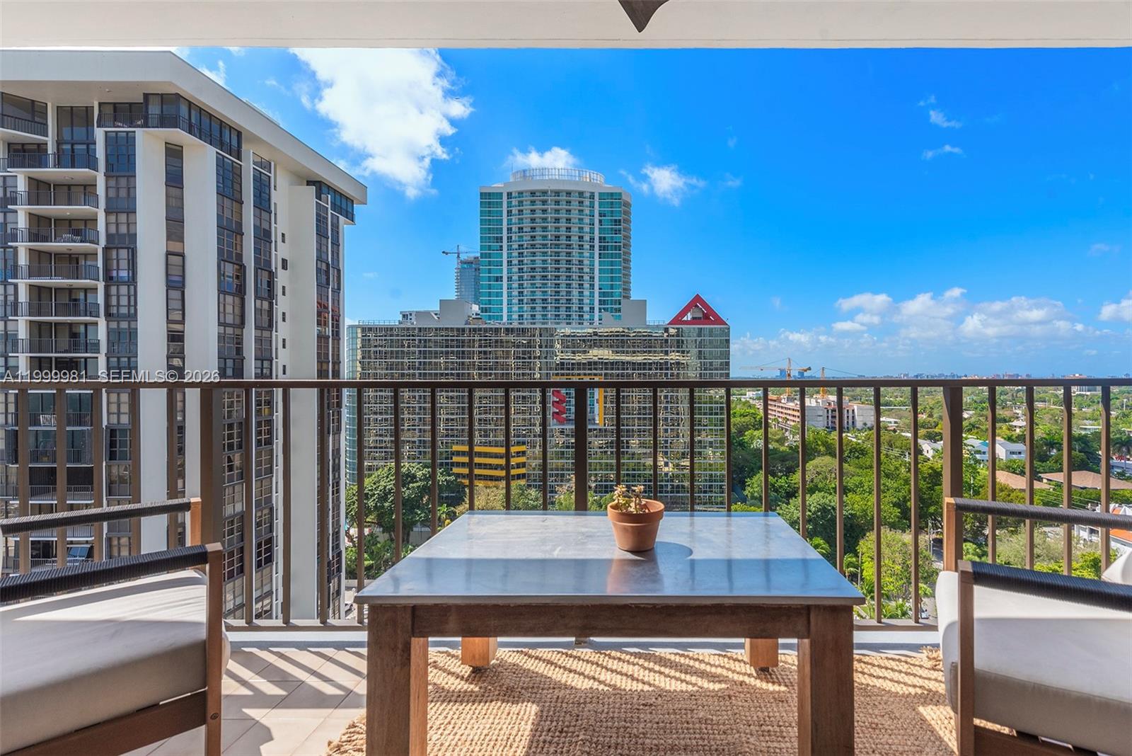 BRICKELL PLACE PHASE II C - Residential Lease