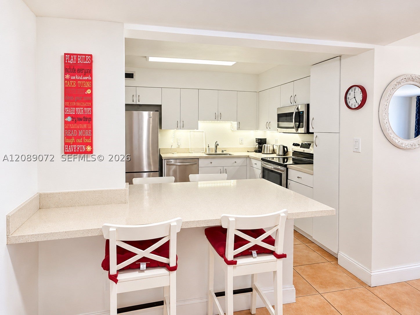 5161 Collins Ave 310