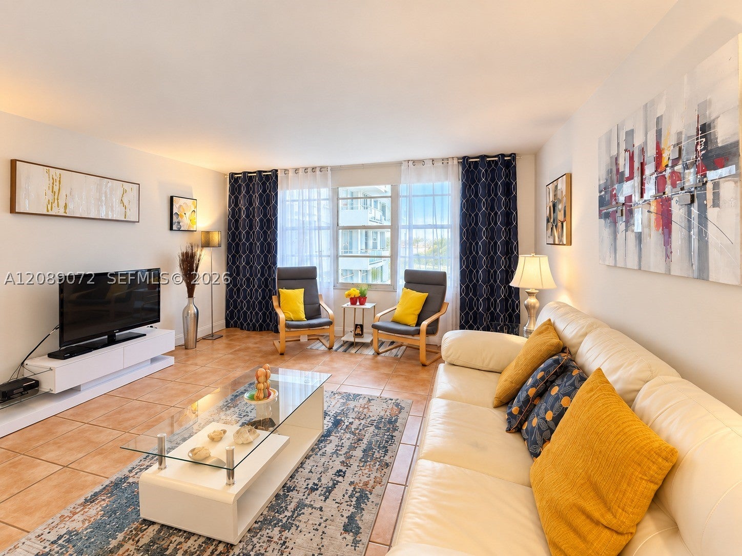 5161 Collins Ave 310