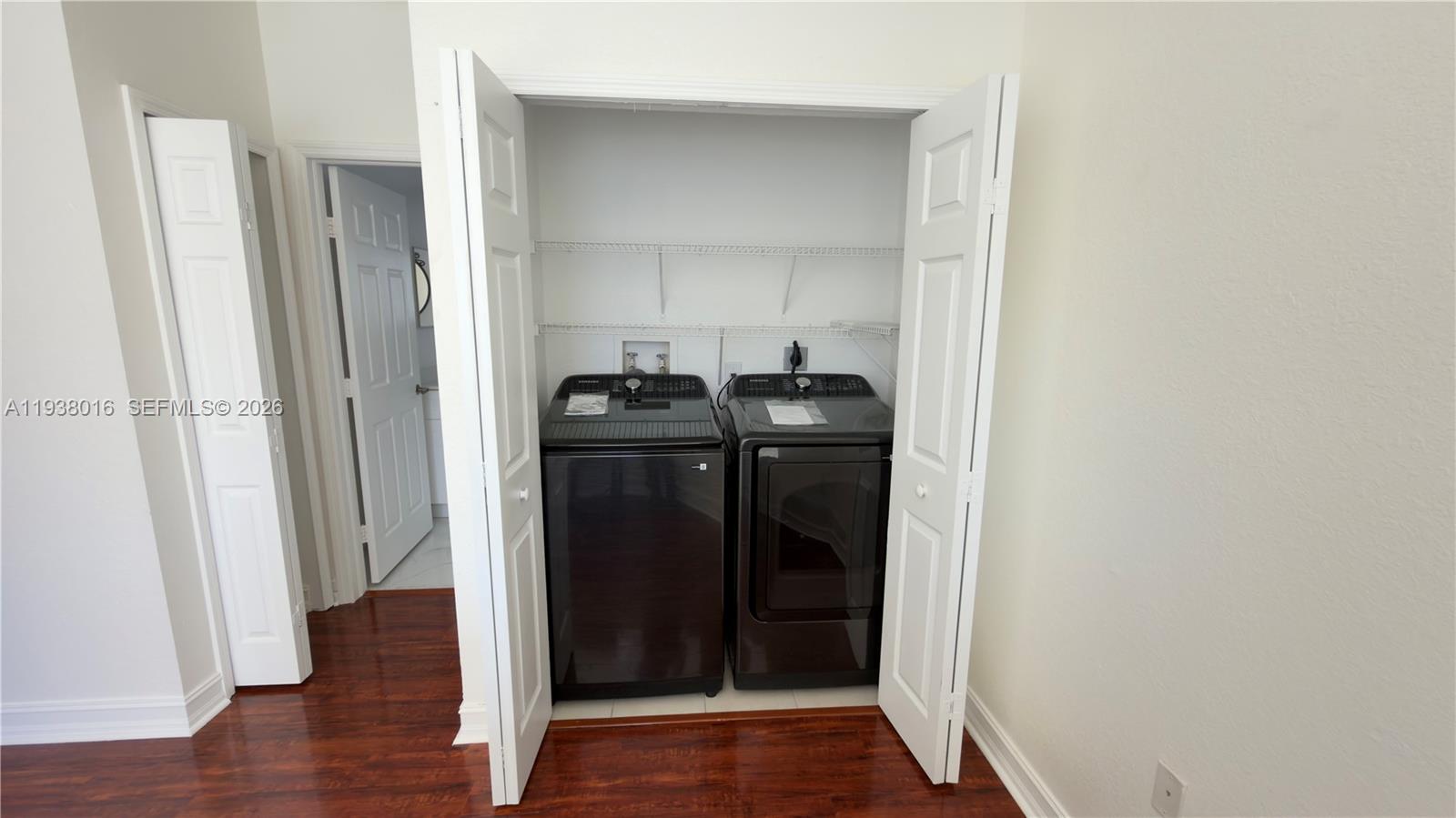 DORAL ISLES NORTH SEC TWO - Residential Lease